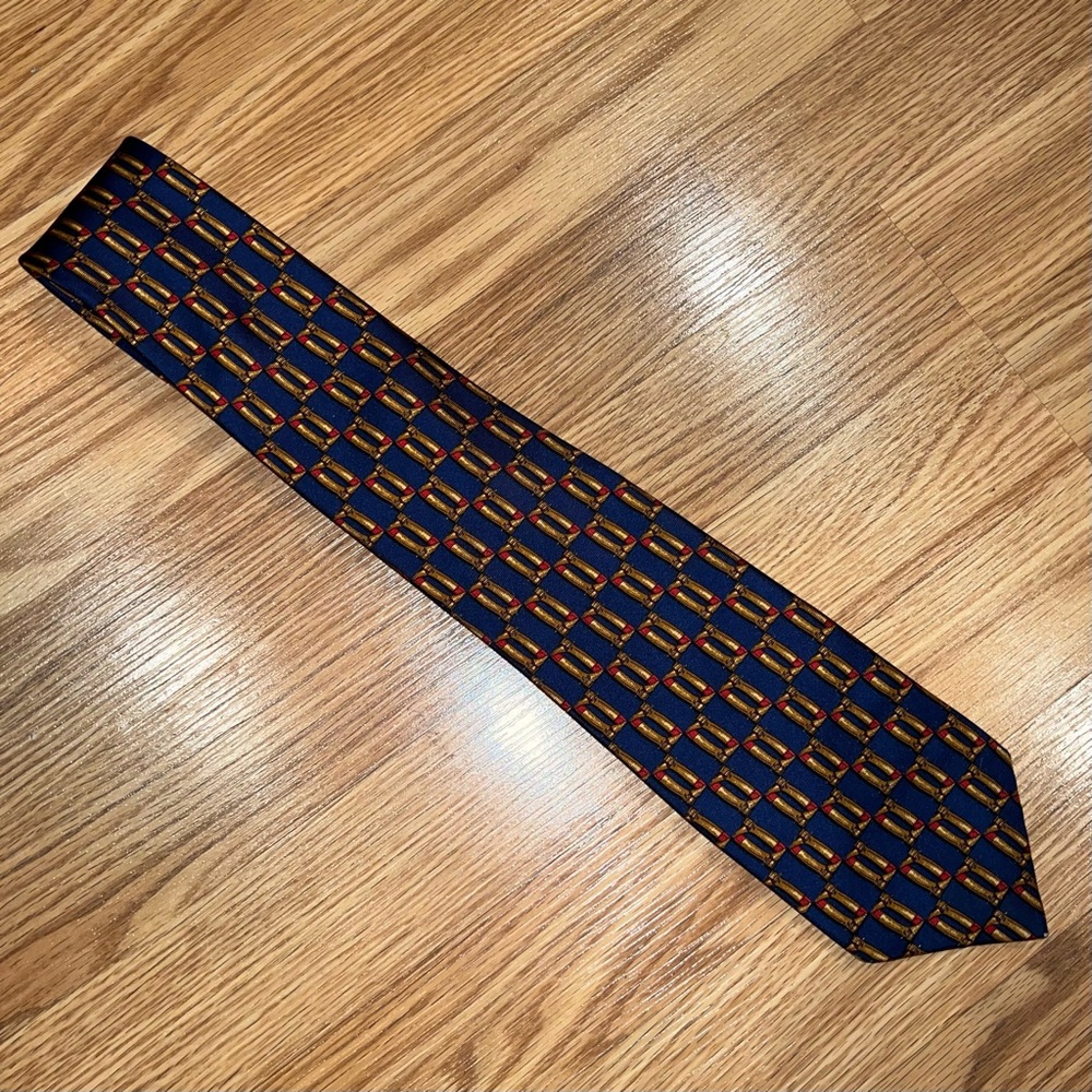 Burberrys 100% silk navy blue Necktie with Equestrian Riding Boots - Picture 5 of 7